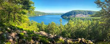 Devil's Lake State Park