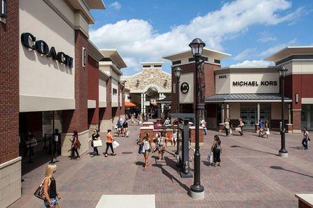 Twin Cities Premium Outlets
