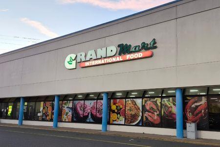 Grand Mart