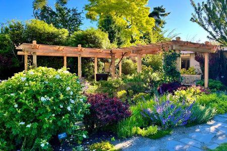 Bellevue Botanical Garden