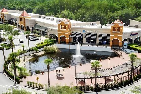 Lake Buena Vista Factory Stores